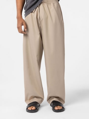 Wide leg Pantaloni di Dandalo in grigio: frontale