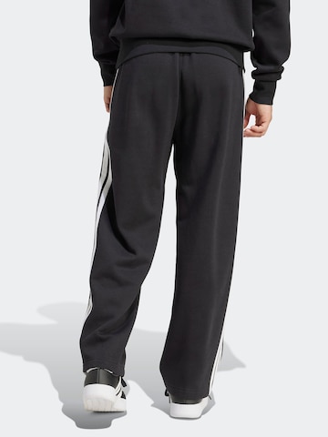 ADIDAS SPORTSWEAR - regular Pantalón deportivo en negro