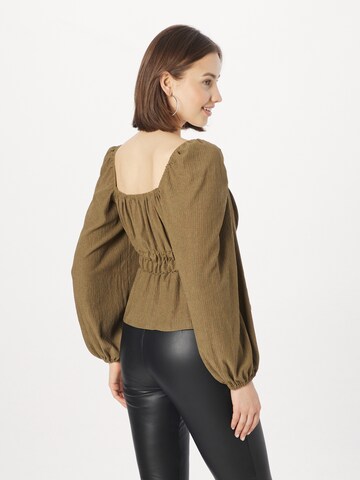 Dorothy Perkins - Blusa em verde