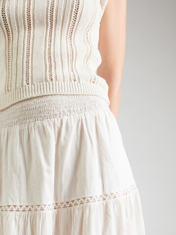 Jupe 'PCASTRID' PIECES en blanc