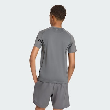 ADIDAS SPORTSWEAR - Camisa funcionais 'Tech Apparel' em cinzento