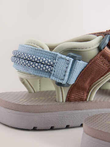 Next Otvorená obuv - Béžová