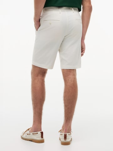 TOMMY HILFIGER Regular Панталон Chino 'DENTON ESS' в жълто