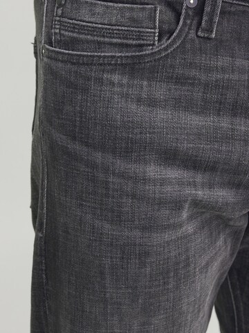 JACK & JONES Loosefit Jeans 'CHRIS' i sort