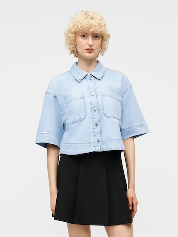 ONLY Blouse 'ONLCLEO' in Blue: front
