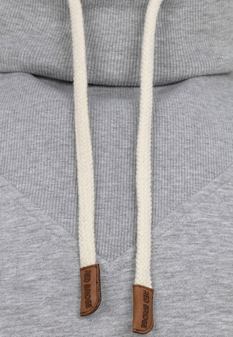 Redbridge Sweatshirt 'Lowell' in Grau