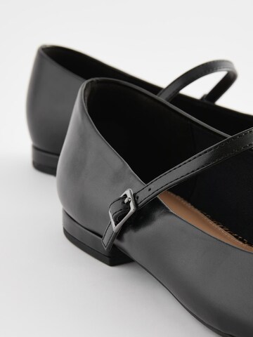 Next Балетки с ремешком 'Forever Comfort®' в Черный