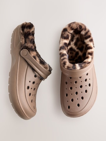 Clogs di Next in beige