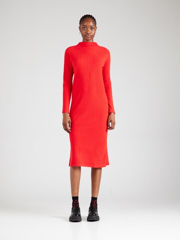 Mavi Knitted dress in Red: front