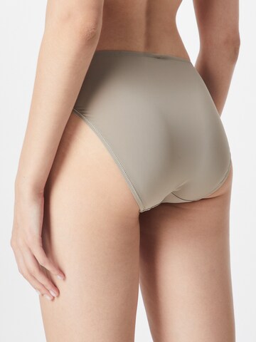 Slip di ESPRIT in grigio