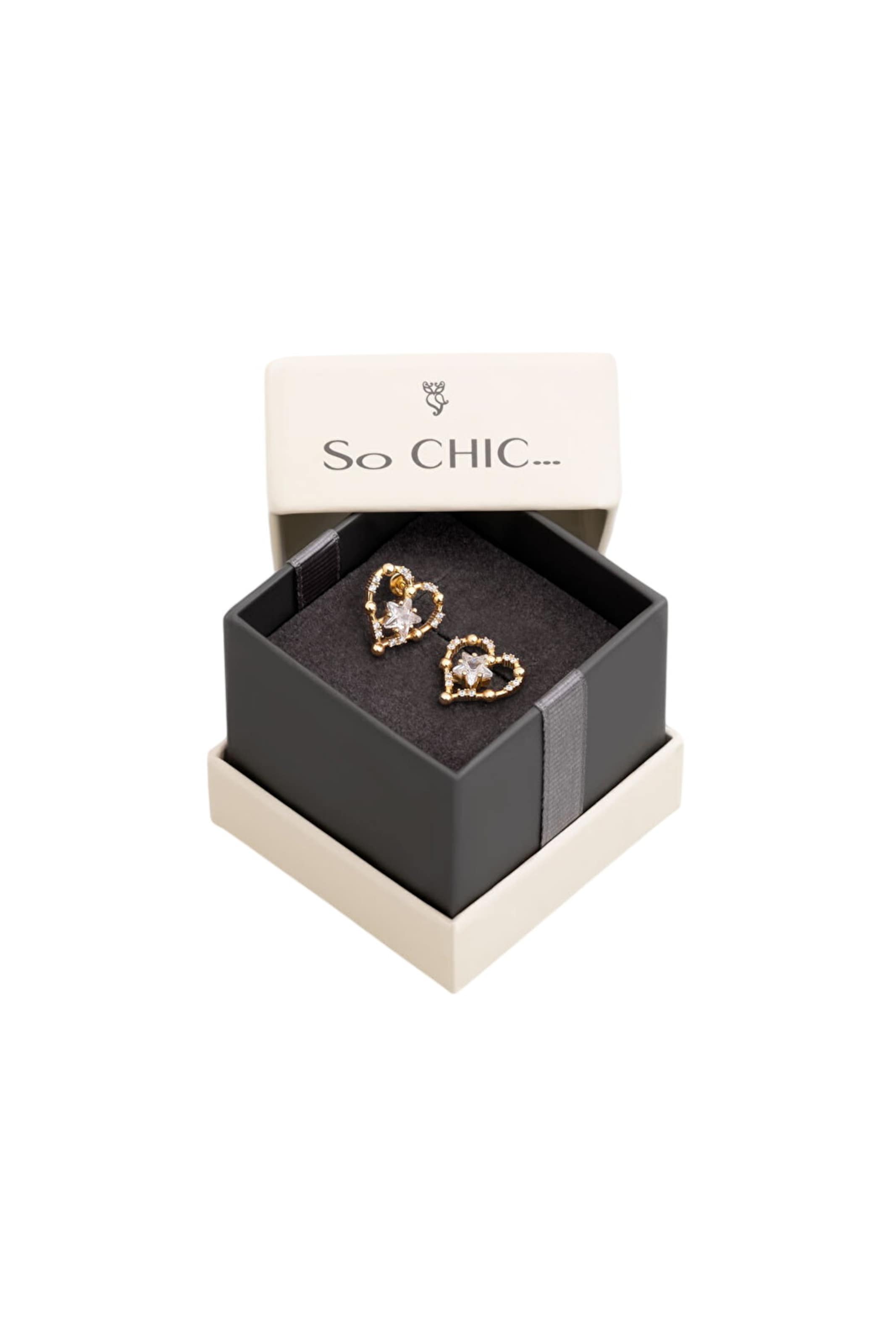 So Chic Earrings in Gold