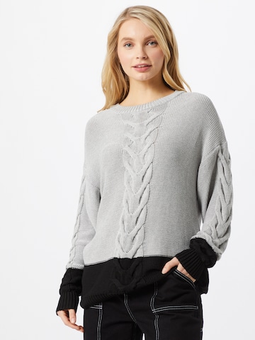 NU-IN Oversized Sweater in Grey: front