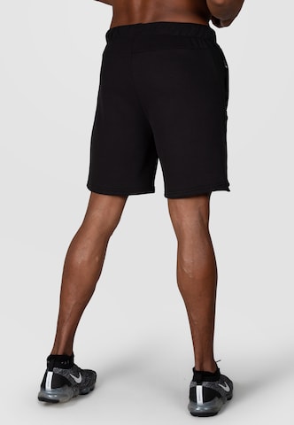 Regular Pantalon de sport MOROTAI en noir