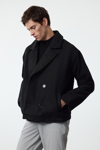 Veste mi-saison Trendyol en noir : devant