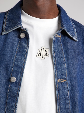 ARMANI EXCHANGE T-shirt i vit