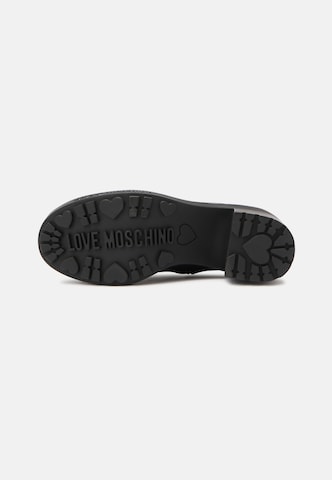 Bottines à lacets Love Moschino en noir