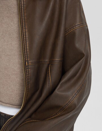 Bershka Between-season jacket in Brown