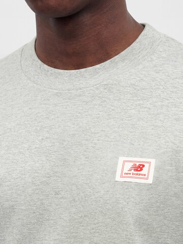 new balance T-Shirt in Grau