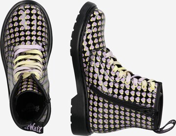 Dr. Martens Saappaat '1460' värissä musta