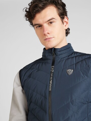 Gilet di EA7 Emporio Armani in blu