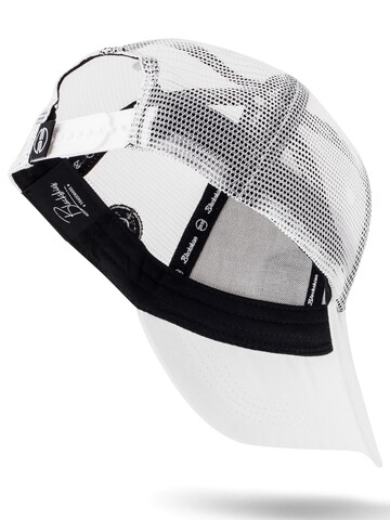 Blackskies Cap 'Race' in White