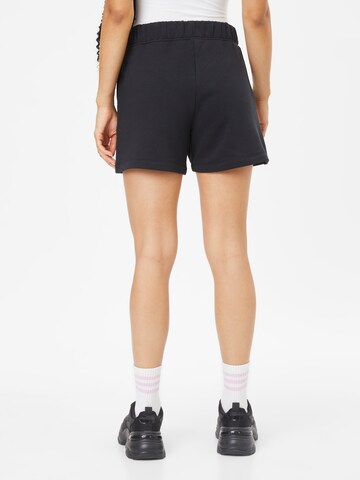 AÉROPOSTALE Regular Shorts in Schwarz