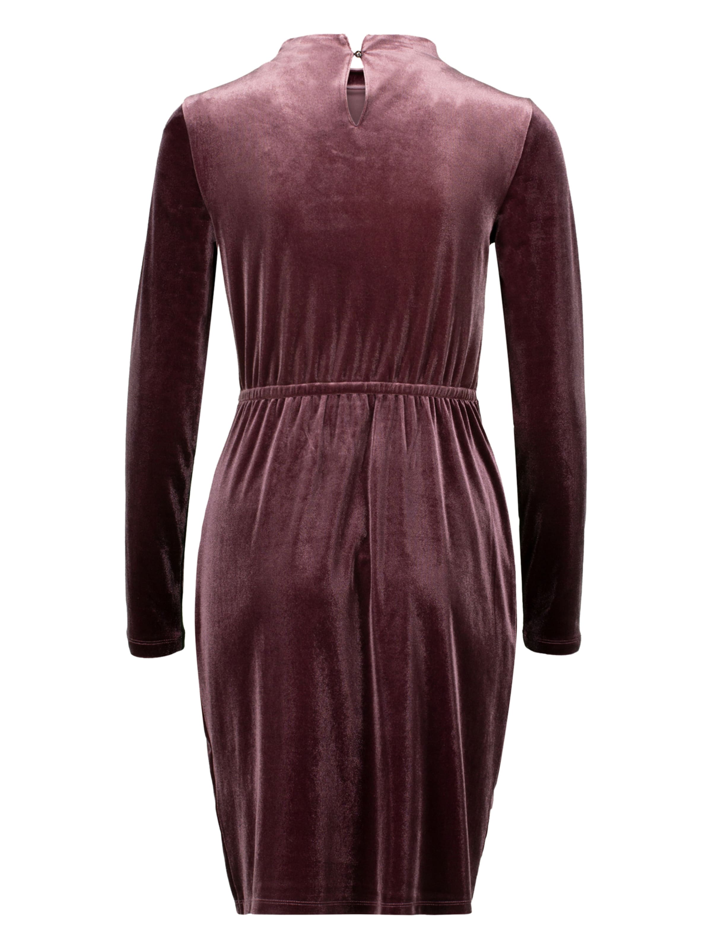 zero Dress in Purple