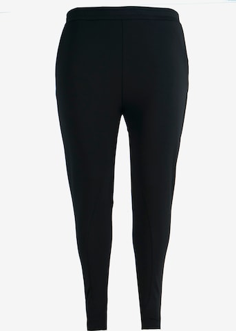 Q by Endurance Tapered Broek 'CINMARIE' in Zwart: voorkant