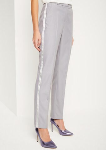 COMMA Regular Pleated Pants in Grey: front