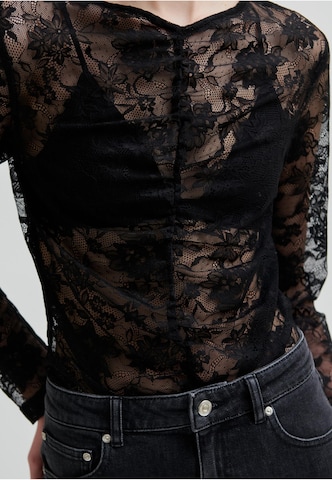 SECOND FEMALE Shirt in Schwarz