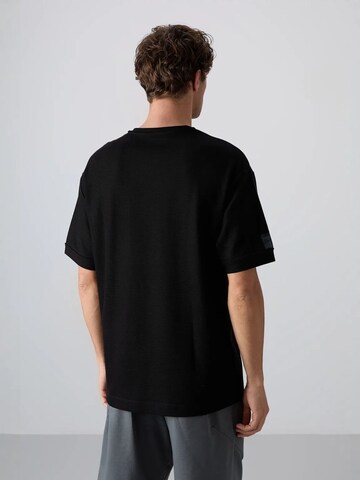 Tommy Life Shirt in Black