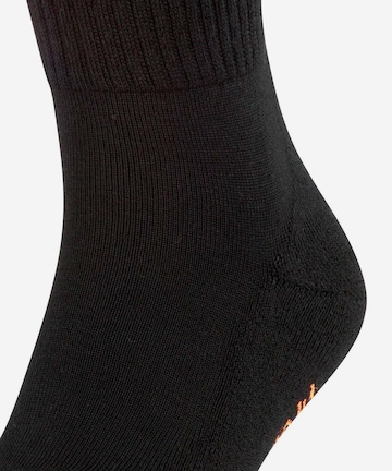 FALKE Sportsocken in Schwarz