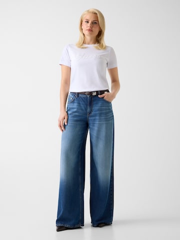 T-shirt GUESS en blanc