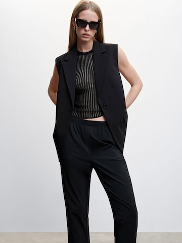 Regular Pantalon 'LOUNGE' MANGO en noir