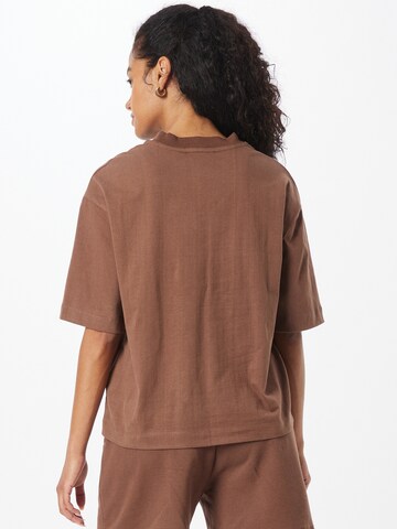 Comfort Studio by Catwalk Junkie T-Shirt 'SLOW DOWN' in Braun