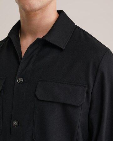 WE Fashion Regular Fit Hemd in Schwarz