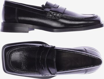 MANGO Flats & Loafers in 40 in Black: front