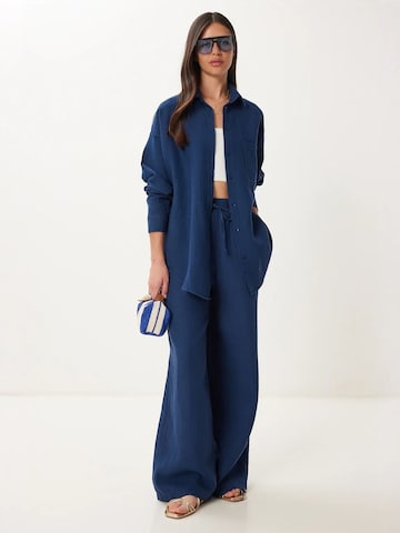 Happiness İstanbul Hosenanzug in Blau: Vorderseite