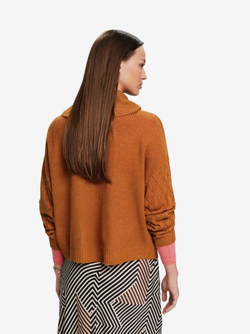 ESPRIT Sweater in Brown