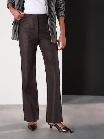 Next Bootcut Hlače na rob | rjava barva: sprednja stran