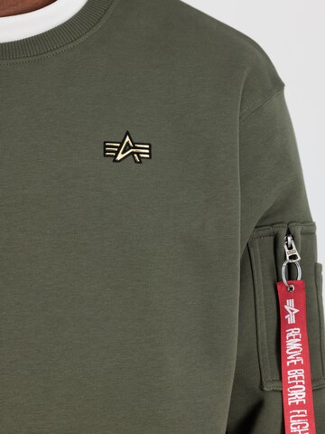 ALPHA INDUSTRIES Sweatshirt in Groen