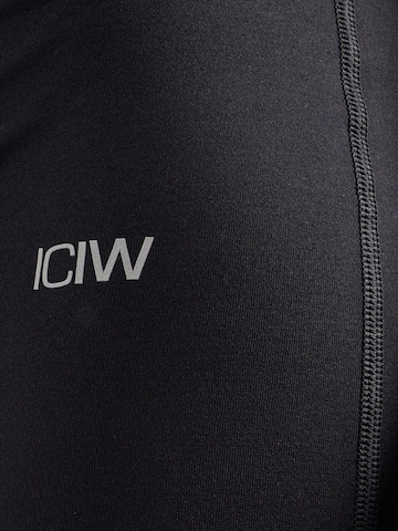 ICANIWILL Regular Urheiluhousut 'Define' värissä musta
