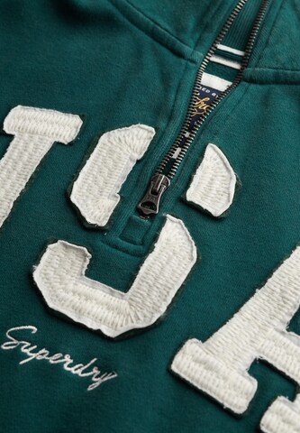 Sweat-shirt 'Essentials' Superdry en vert