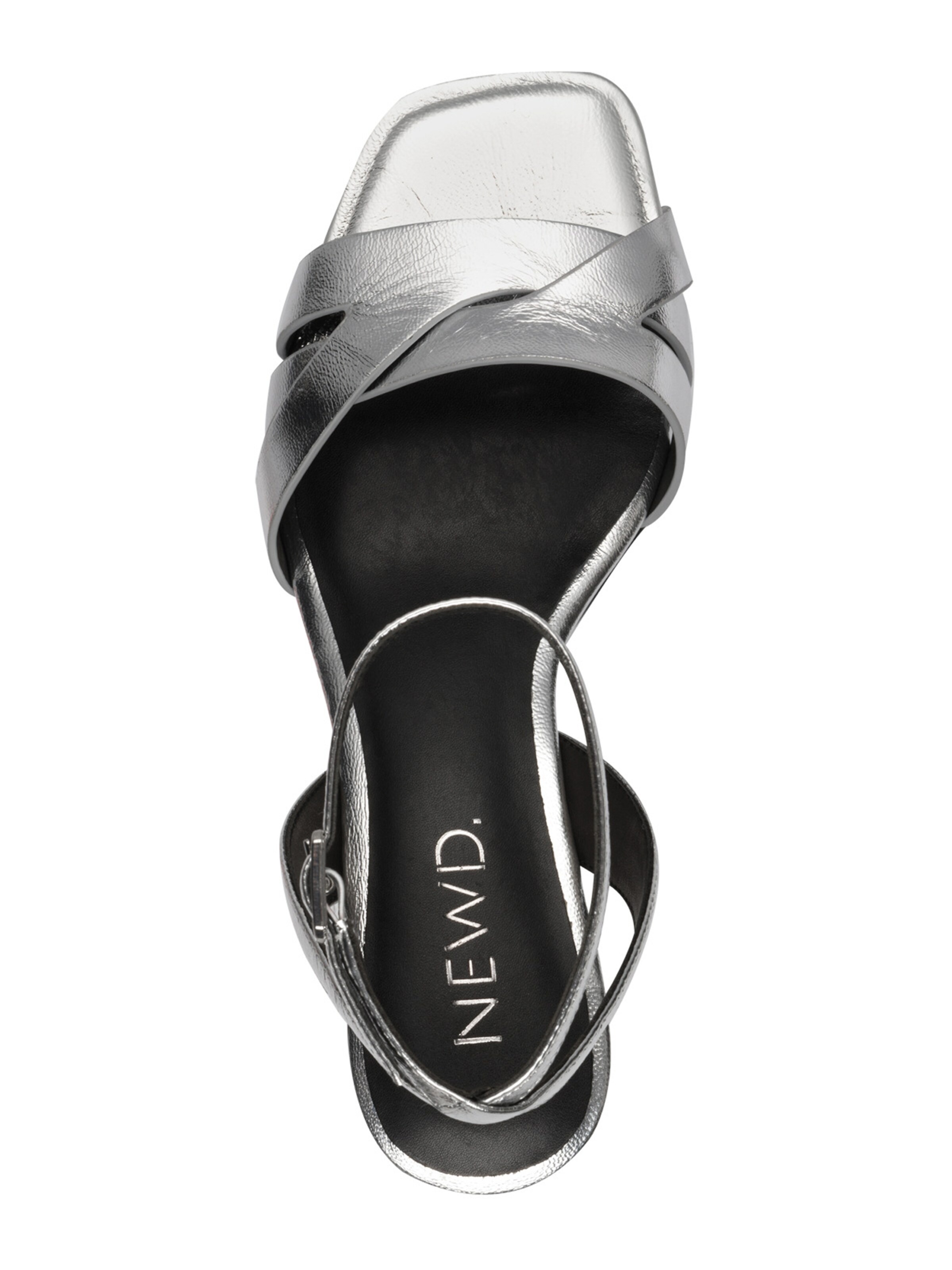 NEWD Σανδάλι σε ασημί