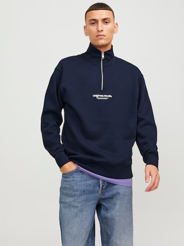 Sweat-shirt JACK & JONES en bleu : devant