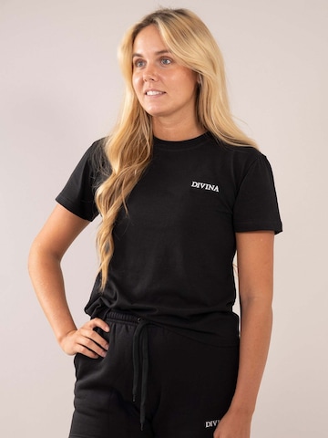 Maglietta 'Comfy' di Divina in nero: frontale
