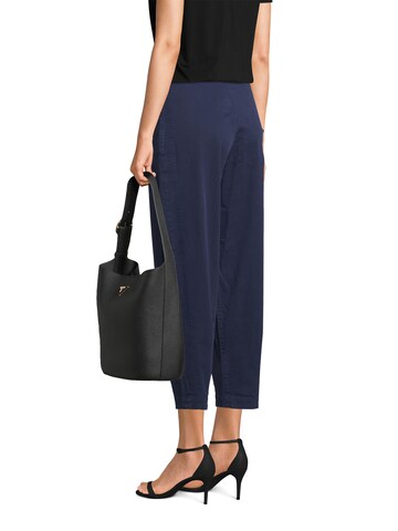 GUESS Schultertasche 'MERIDIAN II' in Schwarz