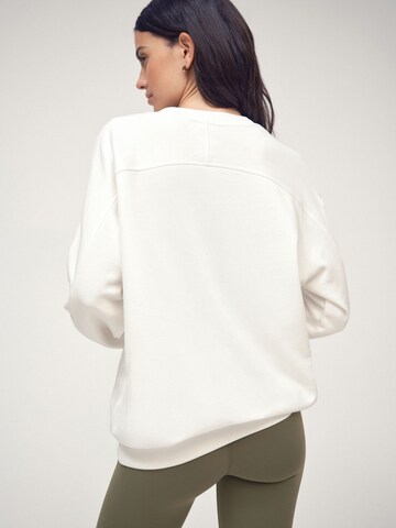 Osia Sweatshirt in White