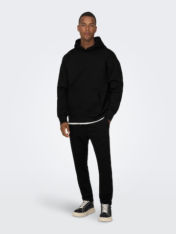 Only & Sons Slim fit Sweatshirt 'Dan' in Black