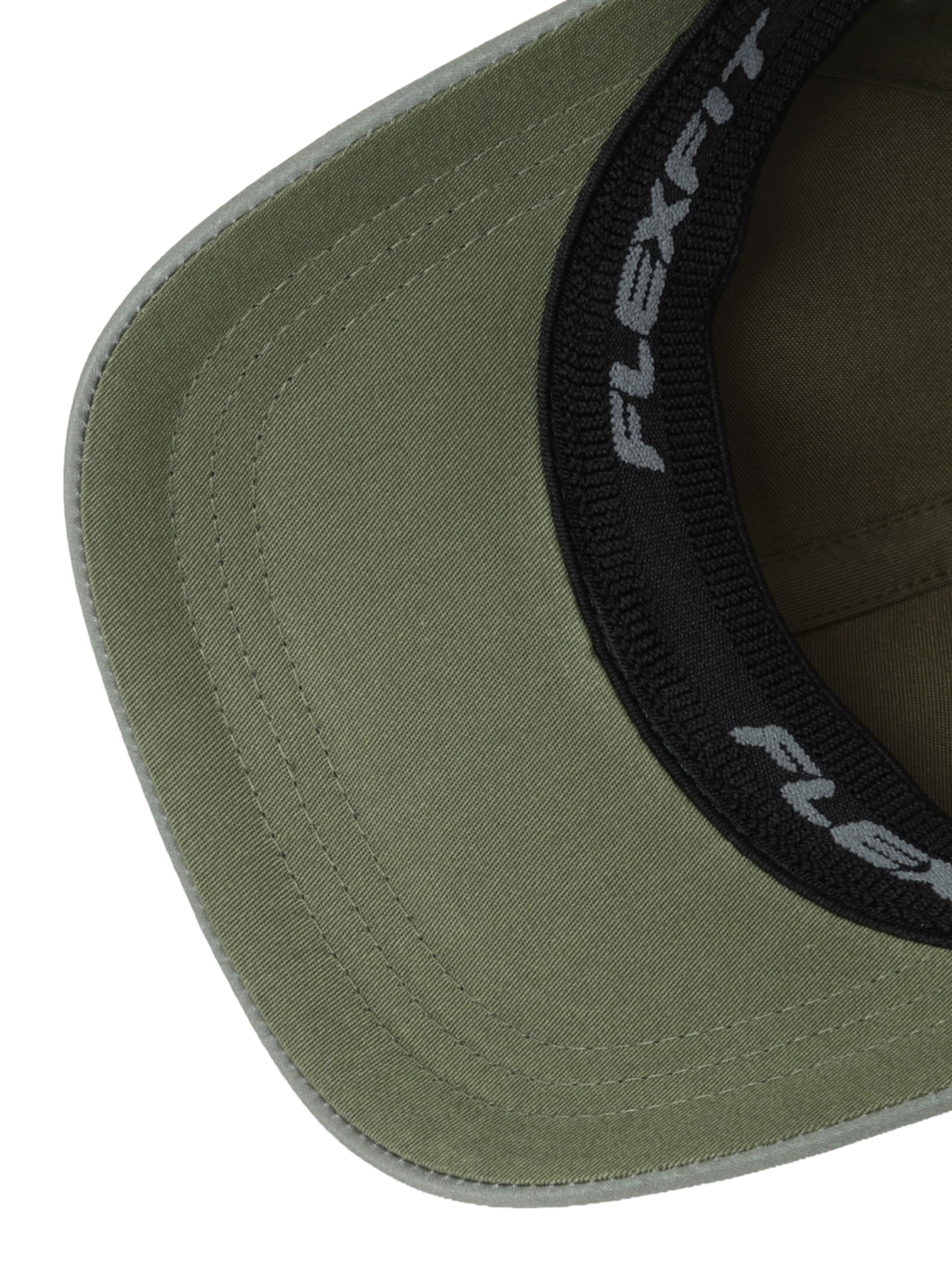 Karl Lagerfeld Lippalakki värissä vihreä: yläosa